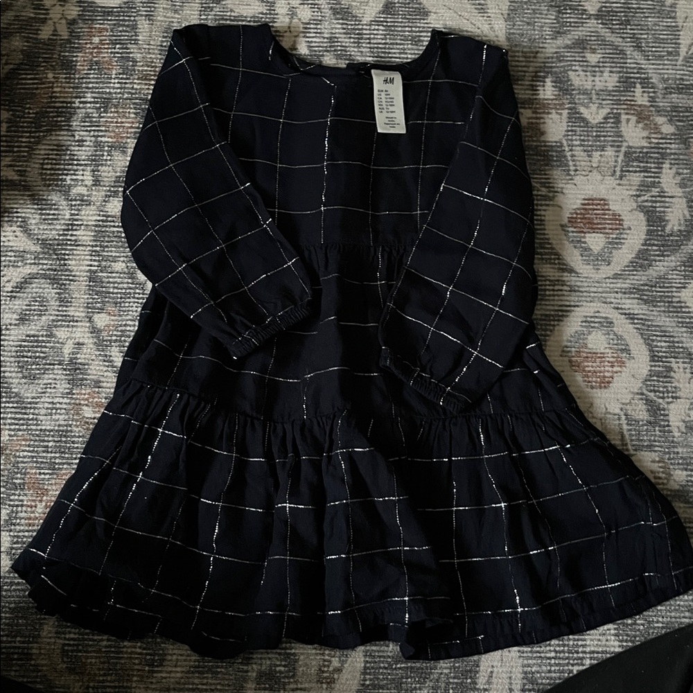 Girls 12-18 Month H&M/Carters Fall/Winter Set - Picture 6 of 15